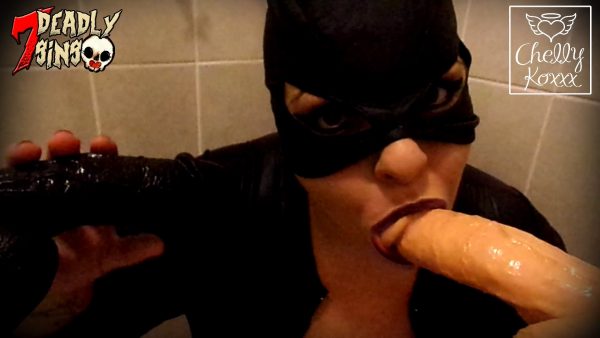 BBW Catwoman compelled to suck 2 cocks – Chelly Koxxx