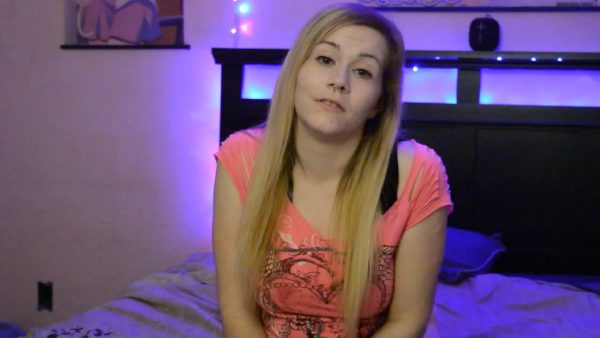 Mean Girlfriend Laughs at You – LilPetGirl