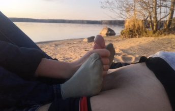 Public Footjob And Socksjob On The Beach 1080p - Oksifootjob