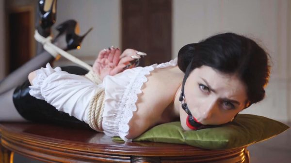 Miss Ellie Mouse – Brunette Tied up With Ropes on a Table Gagged