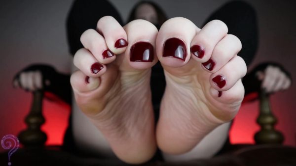 The Goddess Clue – Red Pedi Perfection