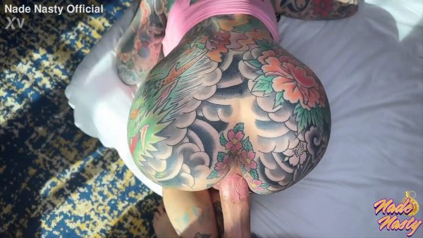 Tiger Lilly – Tatted Baddie Tiger Lilly Worships Dick