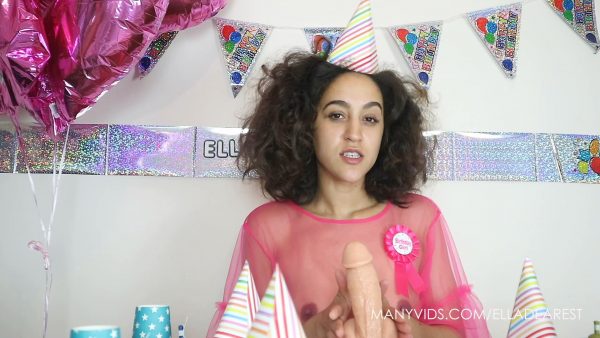 Ella Dearest – Birthday Blowjob