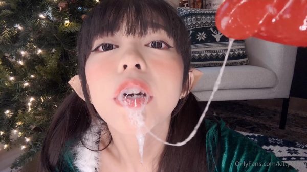 KittyxKum – Extra Spit Drool Play Video for You to Enjoy