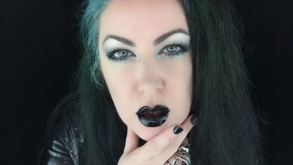 Goddess Zenova – PVC and Black Lipstick