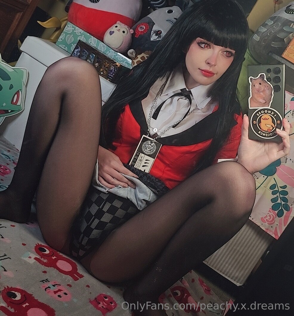 OnlyFans - Peach - peachy.x.dreams - 1842 Images 308 Videos
