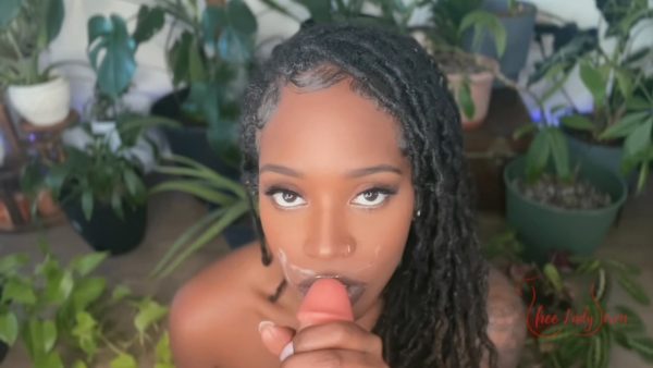 Thee Lady Siren – Use My Mouth and Cum On My Lips
