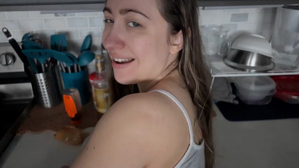 Lalunalewd – Taboo Kitchen Fun